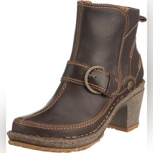 Josef Seibel “Spirit of Nature” Heeled Leather Boots